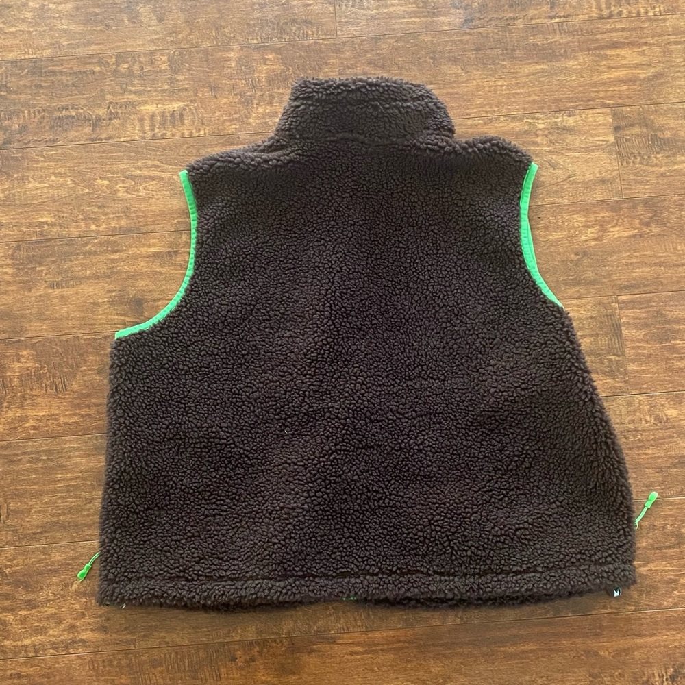 brown levi’s super fluff sleeveless sherpa vest ☆ size: XL - Picture 3 of 3
